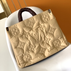 Louis Vuitton Shopping Bags